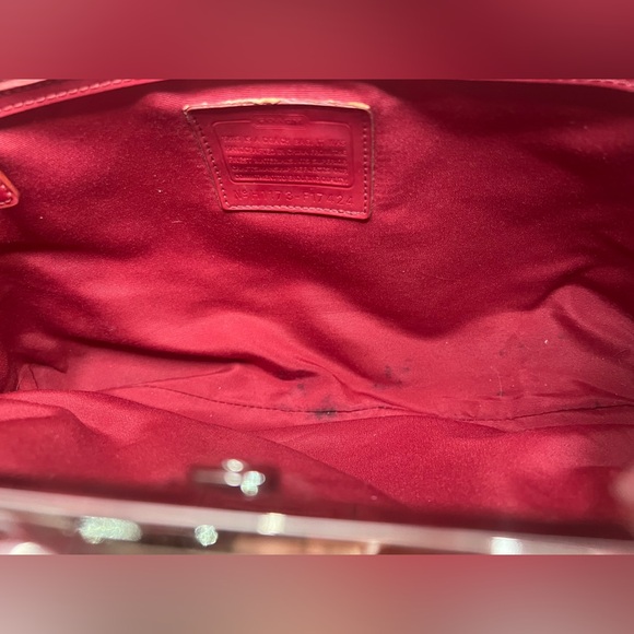 Coach Signature C Stripe Carryall with Kisslock F17424 - Picture 10 of 15